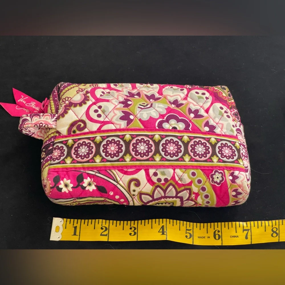 Vera Bradley Quilted Hobo Bag vintage Very Berry Quilted makeup cosmetic pink
